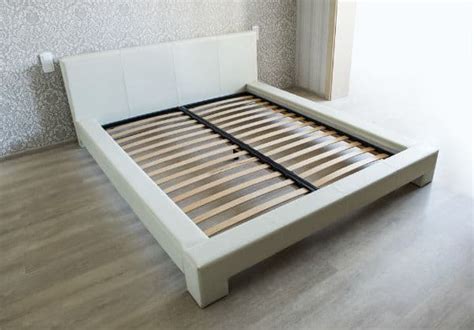 is a wood box spring better than metal|slatted bed base vs mattress.